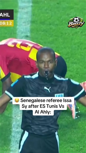 The referee wasn't going to allow any complaints and threatened with a red card 😂 #africanfootball #afcon2025