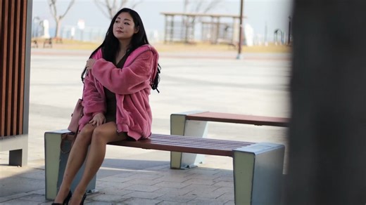 【怀旧】丰满姐姐想要拿下帅小伙