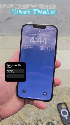 Apple 13 pro max natural Titanium 👍