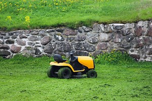 How To Put A Belt On A Yardman 42-Inch Lawnmower