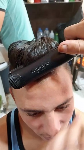 Expert Haircut Tips for a Slicked-Back Style