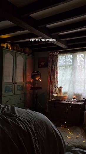 My happy place… cottage and countryside. Jane 🤎📕🕯 #slowliving #countrylife #ghibli #cottagecore #fairytale #cottage #peacefullife #quietude #homeandgarden #aesthetic ##fairycore #enchanting #storybook #england | Malthouse Cottage