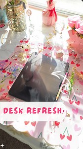 I LOVE decorating my content filming desk for the new seasons! I collect cute little knick knacks to scatter around my desk to provide interesting visuals And because you only see a small portion of my desk while I film... the rhyme and reason of them don't really matter. I got the little flowers from dollar tree and pulled the flower sections off to have smaller pieces. Sometimes I feature little products I've bought from my students (peep the 3D printed lobster and the tomato vase!) This is my