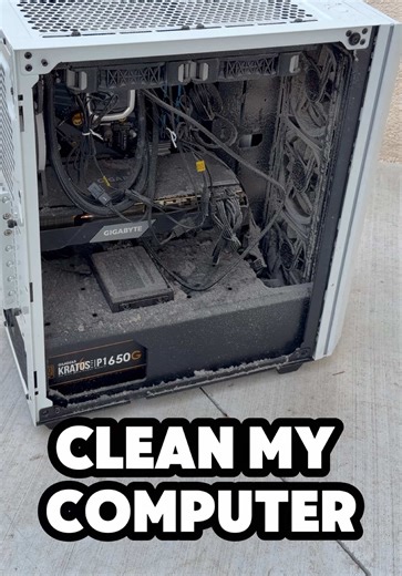 Roblox Computer Cleaning #roblox #robloxfyp #gamingsetup | roblox