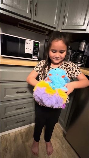 MAGIC TAILS FLIPAZOO BLUE DRAGONPURPLE UNICORN . 🦄 magic in on the tail!!!