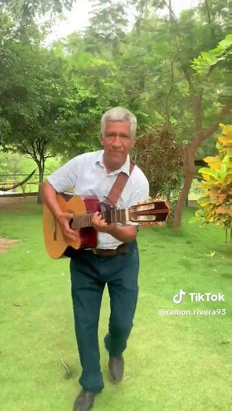 Celebración Familiar en San Ignacio con Ramón Rivera