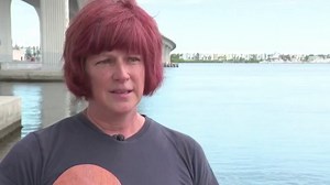 Toxic green algae spreads into water systems in Florida