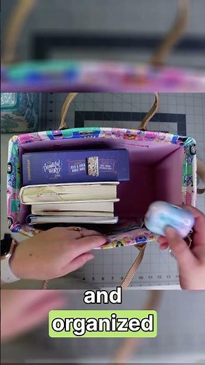 How to Sew a Tote Bag with Lining, Pockets, & a Flat Bottom | Organizer Tote Preview