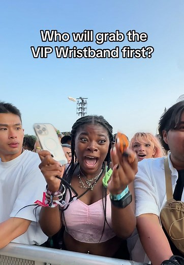 Lollapalooza VIP Experience with Clairo