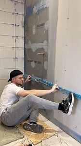 501K views · 3K reactions | How To Use A Laser Level Hack Was this useful? #how #howto #diy #doityourself #homeimprovement #tips #hack #reels #asmr #asmrsounds | Jackthetileruk | Facebook