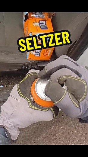 Dumpster Diving Finds: Seltzers, Toilet Paper, and Surprises!