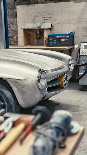 HK-ENGINEERING | HK-ENGINEERING provides an all in-house restoration for the iconic Mercedes-Benz 300 SL. In-house bodyshop, upholstery, engine department,... | Instagram