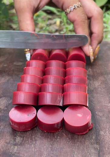Survival Skills: Moms Show How to Make Small Soap and Water #camping #survival #skills #Outdoors #ideas