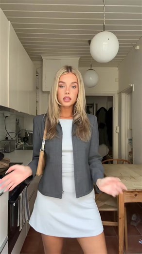 Rachel Green work outfits 💼👩🏼‍💻 | Jose Vogt