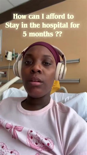 I hope y’all can see this video I’ve tried posting it 3 times. Comment if you can see it. #fyp #pregnant #hospital #pretermlabor #parents