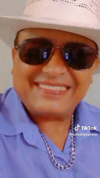 Cowboy Hat Style Inspiration for Your Wardrobe