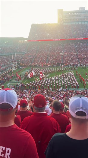 Boomer Sooner OU football chants and college football spirit