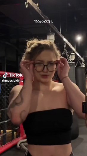 Muscle Kitty Upper Body Workout 165/62kg