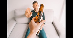Alcohol Rehab Center Helps Choose Rehab Programs in the USA