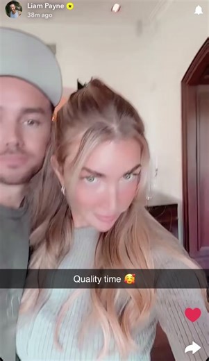 Liam Payne and Kate Snapchat Cute Moments