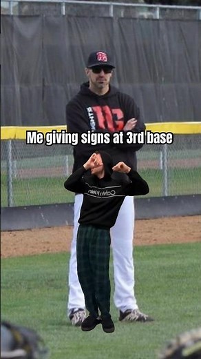 How To Give Signs At 3rd Base