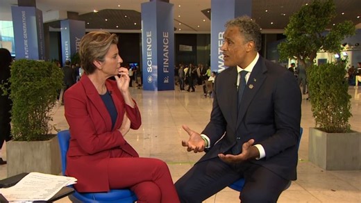 Rick Fox helps Bahamas rebuild after Hurricane Dorian