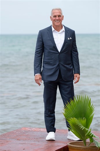 How can I watch 'The Golden Bachelor' 2025 finale? See prediction on who Mel chooses