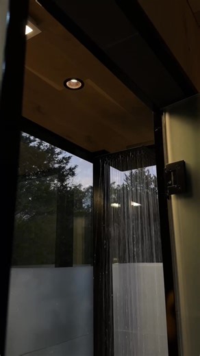 POV: You drive 2 hours from Houston... The Bloom Mirror House isn’t just a viral escape, it’s a reminder that stillness, nature, and time with someone you love can shift everything! 🛁 Outdoor hot tub under the stars 🌊 Lakeside getaway 🌿 Pet-friendly & privacy-first stay! ➡️ Comment “Bastrop” to get the direct link Tag someone you’d go off-grid with. Save this if your mind’s been loud lately. 🧡 Book via link in bio or visit CameronRanchGlamping.com 🎥: @krisclarkk 🚀: @roamhospitalitygroup #C