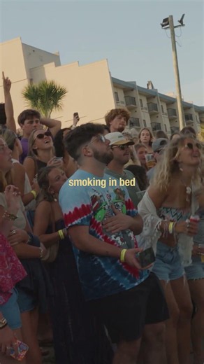 Smoking In Bed live..thanks for singing it with us these past few weeks. See yall on tour! #thebends