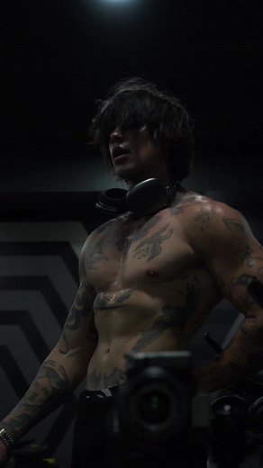Showcasing a Muscular Tattooed Physique