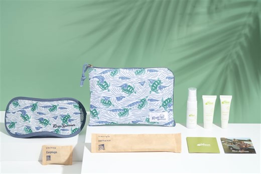 Reyn Spooner amenity kits available this month for United business class passengers | Maui Now