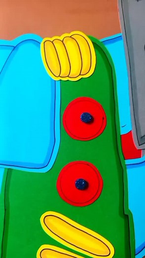 Creative Tecun Uman Recyclable Craft Tutorial | Beautiful Handcrafts Guatemala