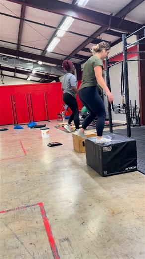 Friends that jump together, stay stronger together! 💪✨ Okay, it’s just facts — box jumps aren’t just fun, they’re seriously effective. This simple move builds power, coordination, and stability while working those leg muscles. Plus, it’s the perfect addition to any workout! #CrossFit #BoxJumps #FitFriends #StrongTogether #FunctionalFitness #LegDay #PowerTraining #FitnessMotivation #TrainHard #JumpForJoy #CrossfitTownie | CrossFit Townie: A Fitness Community