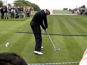 Tiger Woods hitting 5 iron to 17th at Pebble Beach US Open 2010