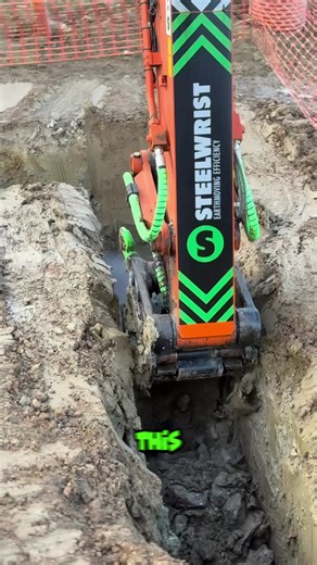 1.6K views | This excavator uses a ripper tooth to break through hard soil with surgical precision. #ExcavatorPower #HeavyMachinery #EngineeringInAction #fblifestyle | Taylor’s on Toft | Facebook