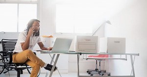 Boss forcing you to relocate in Ontario? 3 things you shouldn’t do  | Globalnews.ca