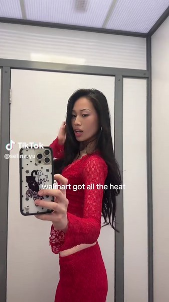 Stylish Outfit Inspiration with Fur Coats