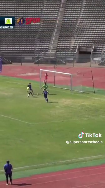11 SECOND MADNESS! ⚽️⚡️ Sundowns U15 side might have scored the fastest goal in GDL history, scoring just 11 seconds after kick-off, securing a 1-0 win against SuperSport United! 🥇 #SuperSportSchools is your home of GDL action, watch it all using the link in our bio! 📲🔗 #TimeToShine #sportsontiktok