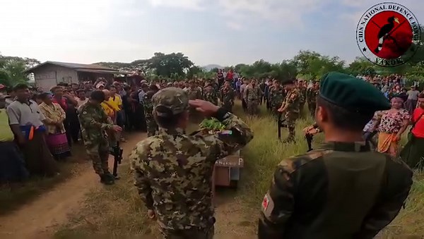 2.6M views · 10K reactions | မြောက်စည်းရွာစခန်းသိမ်းတိုက်ပွဲတွင် ကျဆုံးခဲ့သည့် CNDF-VAKOK အဖွဲ့ဝင် အသက် ၁၉ နှစ်အရွယ် Salai Thawng Tha Cung ၏ ဈာပန (ရုပ်/သံ) Video - CNDF-VAKOK #voiceofkalay #CNDF | Voice Of Kalay | Facebook