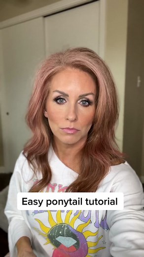 Easy Ponytail Hairstyle Tutorial