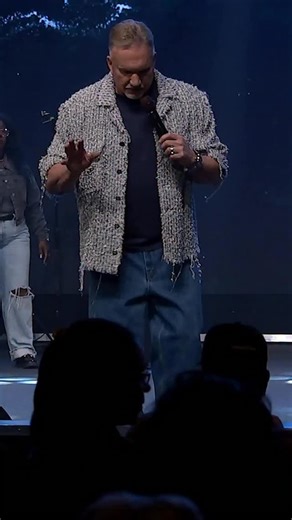 The alabaster box reminds us that true worship isn’t convenient…it’s costly. And Jesus is always worth it. | Ron Carpenter Jr