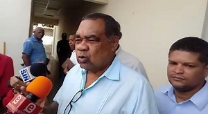 Orlando Espinosa dice que bases del PLD están unidas y trabajan en precandidatura de Leonel Fernández http://ow.ly/Su4Z50vdQPM #ListínDiario | Listín Diario