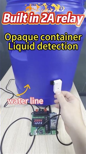 Liquid level detection test in plastic containers