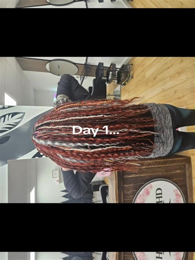 People often ask if dread extensions damage your hair… The truth? When done correctly, they don’t. They grow with your natural hair and can last for years with the right care. Strong roots, beautiful dreads. ✨ #DreadExtensions #DreadlocksUK #HealthyHair #DreadJourney #DreadMaintenance