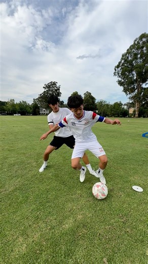 LCB — First Touch & 1v1 Defending 💪 #shorts