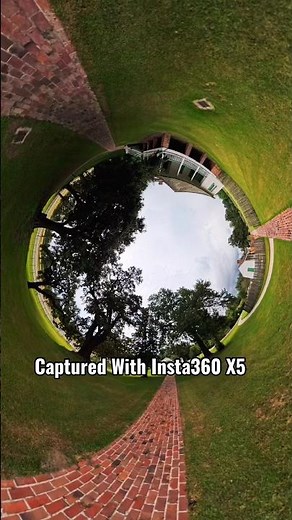 This Is What a 360° Photo Can Do | Insta360 X5