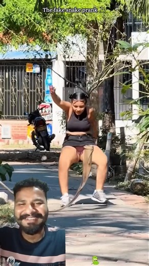 I DROPPED A FAKE SNAKE IN PUBLIC 😂 🐍public fear prank, scary prank funnyfake snake social experiment