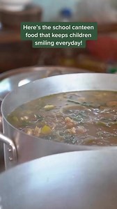 Samlor Korko😋 is a delicious Cambodian soup — enjoyed by adults and kids alike💕🍲 It combines a variety of ingredients: a hearty mix of in-season vegetables, fish and meat of choice, citrus, and lemongrass. In Bos Thom school, the WFP-funded school meals programme offers a unique menu that not only includes this soup, but also other healthy recipes loved by the children. #Cambodia #foodie #recipe | World Food Programme | United Nations in Cambodia