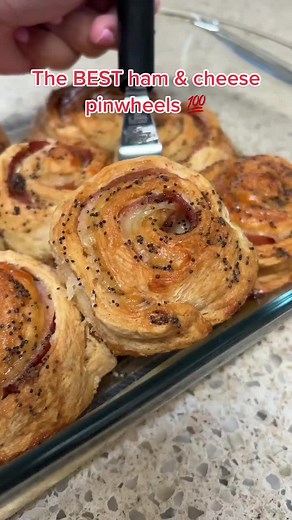 Delicious Ham & Cheese Pinwheels Recipe