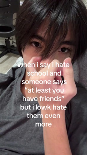 ⃟ (@.sicken)’s video of when someone says atleast i have friends